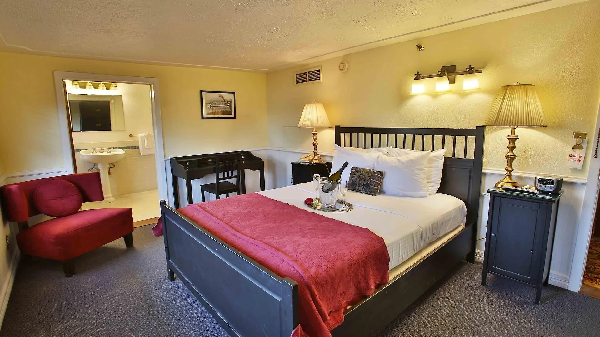 Delta King Hotel Sacramento